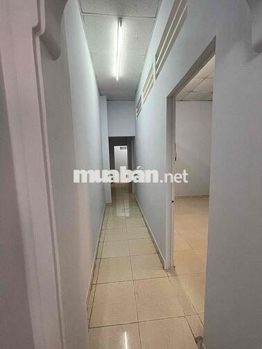 Cho thuê nhà mới sơn mới 90m2, gần Ngã tư Bình Thái,p.Trường Thọ 6tr