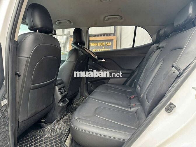 Hyundai Creta 2022 1.5 Đặc biệt,màu trắng,4v7 km