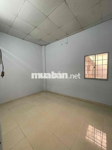 Cho thuê nhà mới sơn mới 90m2, gần Ngã tư Bình Thái,p.Trường Thọ 6tr