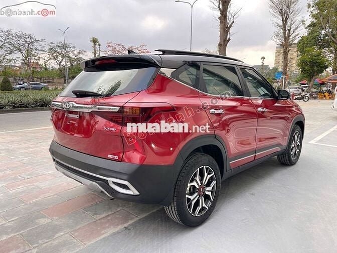 Kia Seltos sản xuất 2023 1.4 turbo luxury.