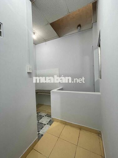 Cho thuê nhà mới sơn mới 90m2, gần Ngã tư Bình Thái,p.Trường Thọ 6tr