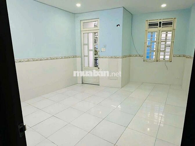 NHÀ 3 TẦNG ĐẸP — PHƯỜNG BÌNH HƯNG HÒA- ĐƯỜNG SỐ 11 (4,5m x 12m)