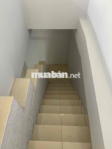 Cho thuê nhà mới sơn mới 90m2, gần Ngã tư Bình Thái,p.Trường Thọ 6tr