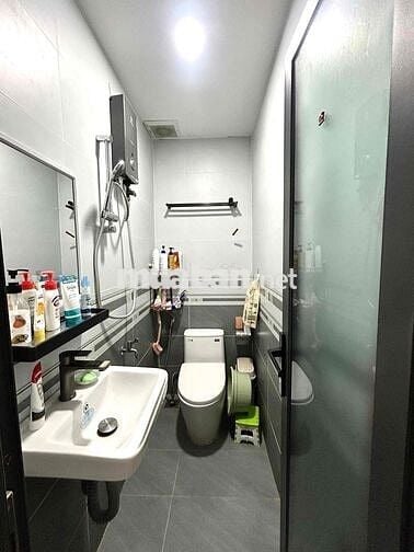 PHÒNG TRỌ 2giường ngủ ( đôi& đơn) QUẬN 1