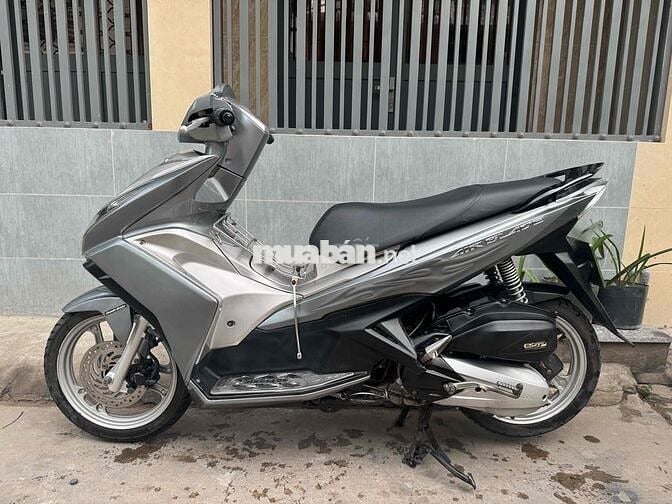Ab 2014 xe đẹp máy zin êm đúng chủ chỉ 14tr5