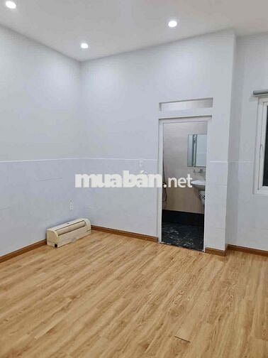 🔥🔥Nhà thuê 4PN, sẵn 4 máy lạnh, Lê Trọng Tấn, Tân Phú.