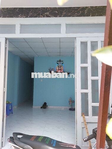 Nhà Long An cách Bình Chánh TP 450m có SHR cần bán!