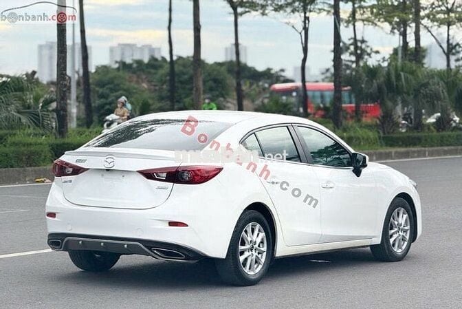 Mazda 3 1.5AT sedan sản xuất 2019