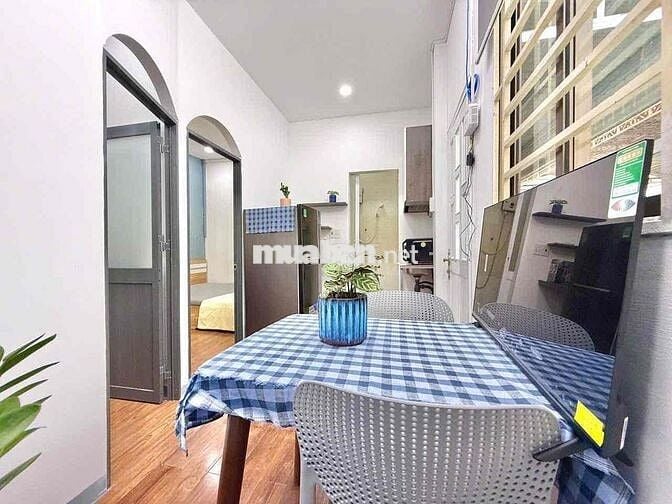 Chung cư 50m2 full nội thất ban công rộng thoáng Phú Nhuận