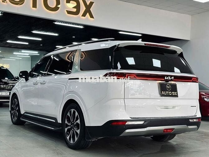 Kia Carnival Signature Model 2022 Full Dầu