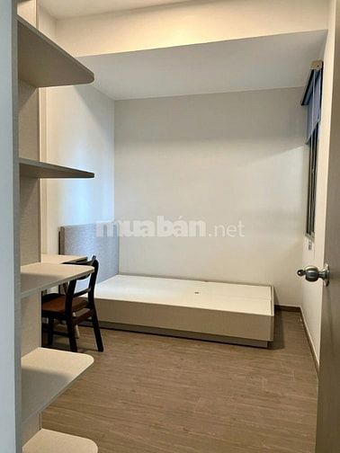C/c Satra Eximland,Phan Đăng Lưu,Phú Nhuận: 105 m2, 2p ngủ, NTCC, 18tr