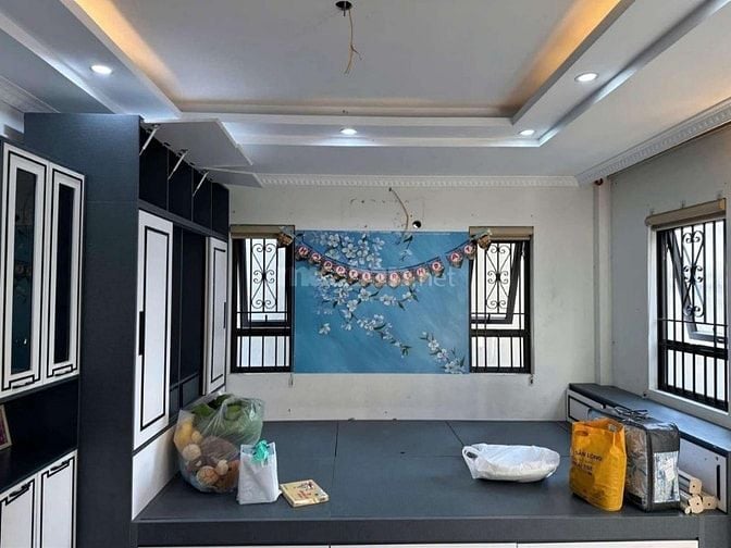 🏡  ĐẸP SÀI ĐỒNG SÁT HỒ NGÕ THÔNG, Ô TÔ VÀO NHÀ, CĂN GÓC - FULL NỘI 