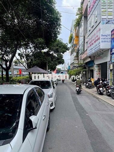 Cho thuê nhà Mặt Tiền Kinh Doanh đường 3/2 Quận 10