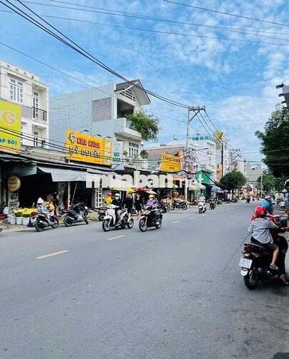 Nhà SHR 4M X 22M Mặt Tiền Chợ Đường Trần Thị Cờ, Quận 12