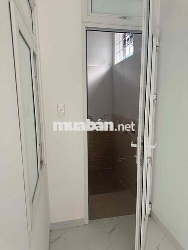 Nhà mặt tiền 100m2 full thổ cư 97 nguyễn tuân phường bmt