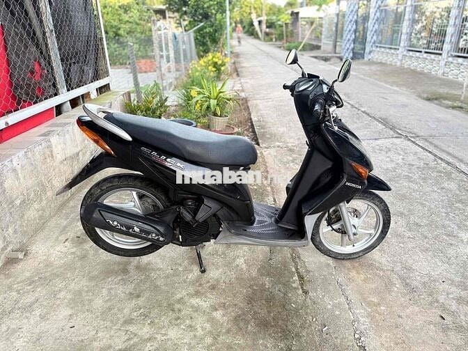 -Em Bán Xe Click 110 Máy Zin Rất Êm,Chính Chủ