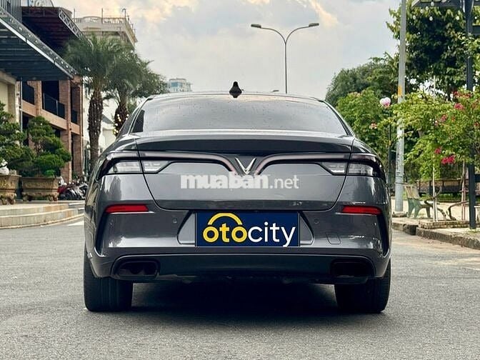 VinFast Lux A Premium 2019- Màu xám - 2v9km - BSTP