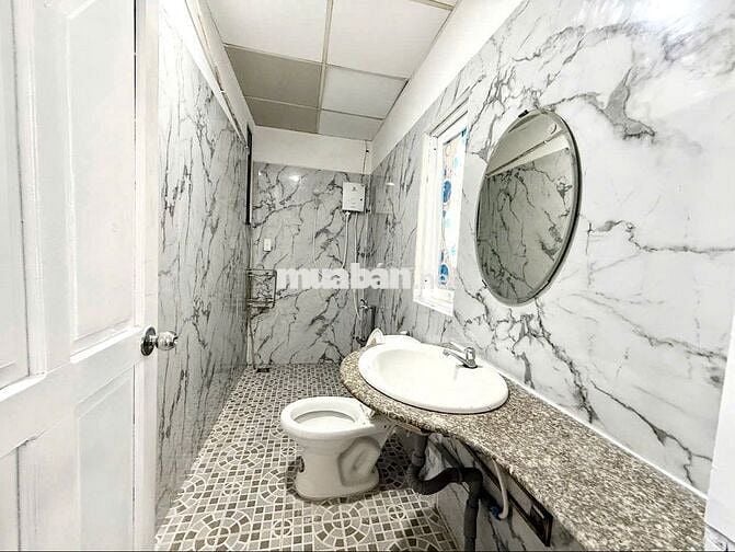 Phòng full Nội thất, giặt riêng Đinh Tiên Hoàng - cầu Bông giáp Quận 1