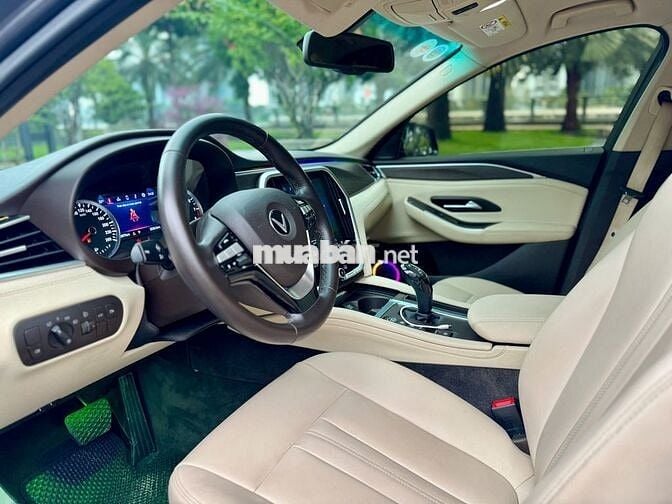 VinFast Lux A Premium 2019- Màu xám - 2v9km - BSTP
