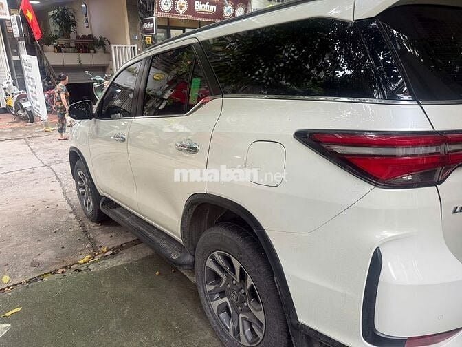 Toyota Fortuner 2021 Legender 2.4 4X2AT - 85000 km