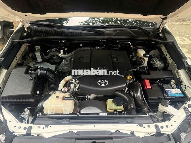 Toyota Fortuner 2021 Legender 2.4 4X2AT - 85000 km