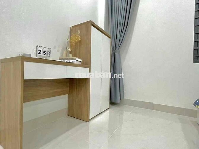 Studio full nội thất, cửa sổ trời ngay CỘNG HÒA – gần nhà ga T3