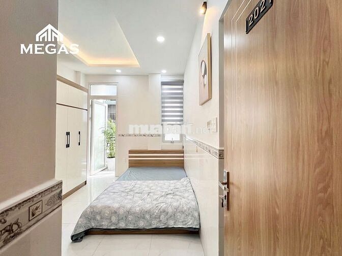 KHAI TRƯƠNG CĂN HỘ BANCONG MỚI 100% - VÒNG XOAY DÂN CHỦ - CAO THẮNG