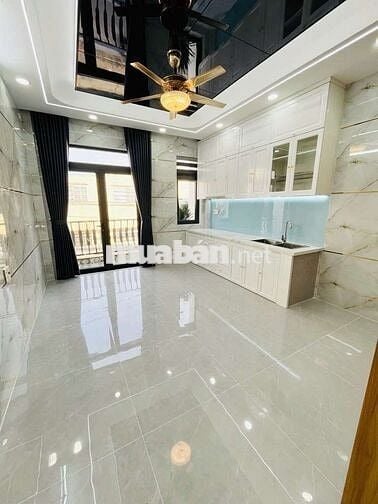 Bán nhà chính chủ 5 tầng,gần hương lộ 2, mặt tiền, 56m2, giá 6,4 tỷ TL