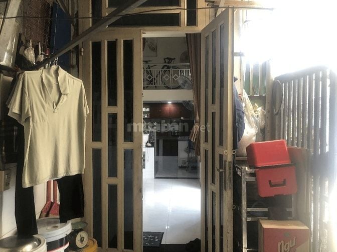 Bán nhà ~60m² có gác, 3PN, gần chợ–trường–UBND Xuân Thới Thượng 500m, 