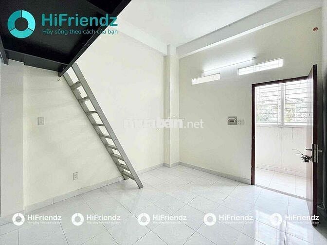 Phòng trọ duplex - Gác Cao - Ban công thoáng - Thang Máy - Cộng Hoà