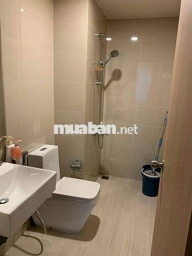 Căn hộ chung cư 590 CMT8 -Đối diện CV Lê Thị Riêng:100m2-2PN-Nhà trống