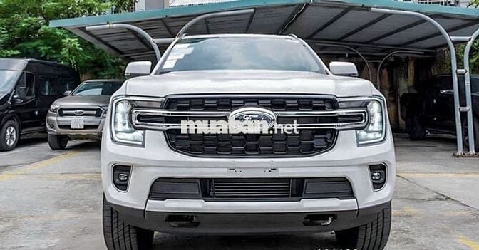 Ford Everest 2025, Trả trước chỉ từ 200 Triệu