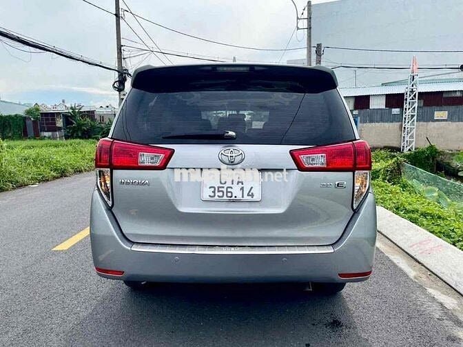 Toyota Innova 2017 2.0E - 84000 km