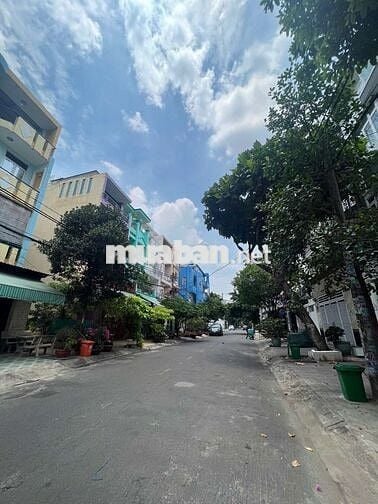 💥NHÀ ĐẸP TÊN LỬA VIEW CV TRƯƠNG HỌC💥4,5x20m 4 Tầng kế COOPMART ✅