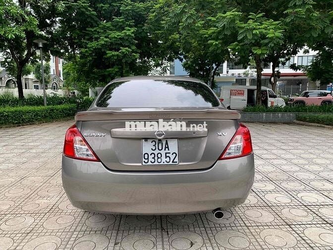 Em cần bán  Nissan Sunny 2015 1.5 XV