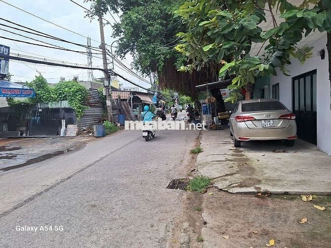 MB,MT,ĐNB,DTSD:32M² RIÊNG BIỆT KO CHUNG CHỦ KV ĐÔNG DÂN CƯ SÂN RỘNG