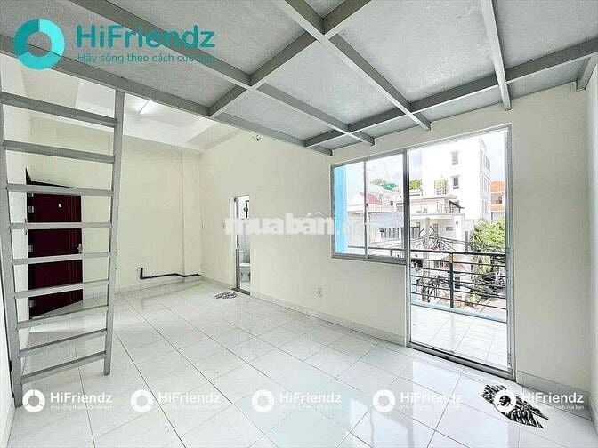 Phòng trọ duplex - Gác Cao - Ban công thoáng - Thang Máy - Cộng Hoà