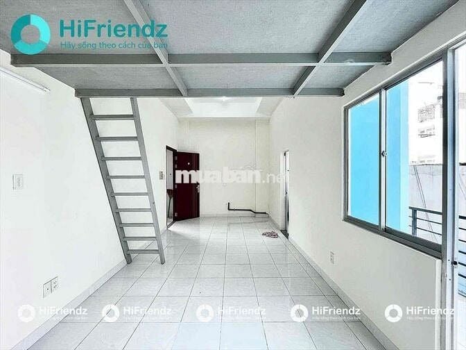 Phòng trọ duplex - Gác Cao - Ban công thoáng - Thang Máy - Cộng Hoà