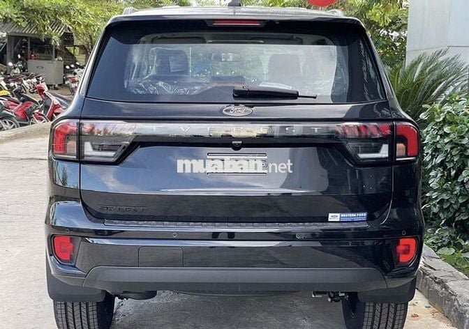 Ford Everest 2025, Trả trước chỉ từ 200 Triệu