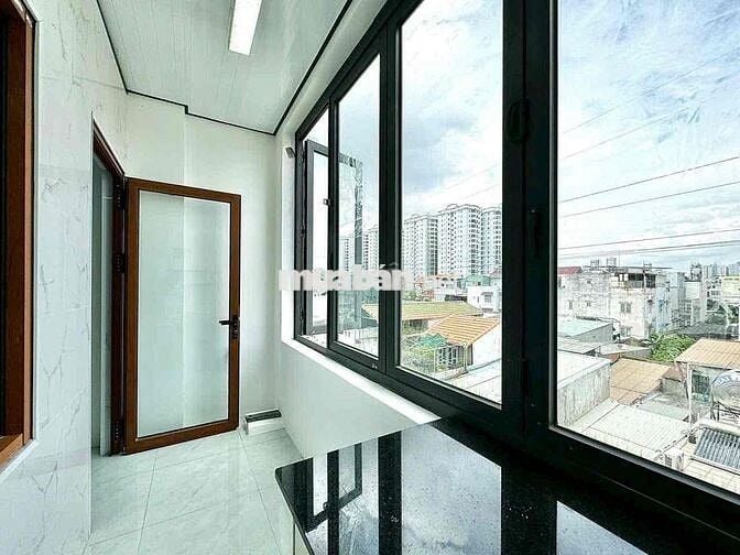 Căn Hộ Cao Cấp Full Nội Thất Siêu Rộng An Ninh Ngay Ngã Tư 7 Hiền