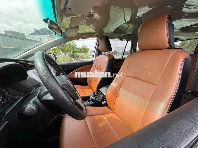 Toyota Innova 2017 2.0E - 84000 km