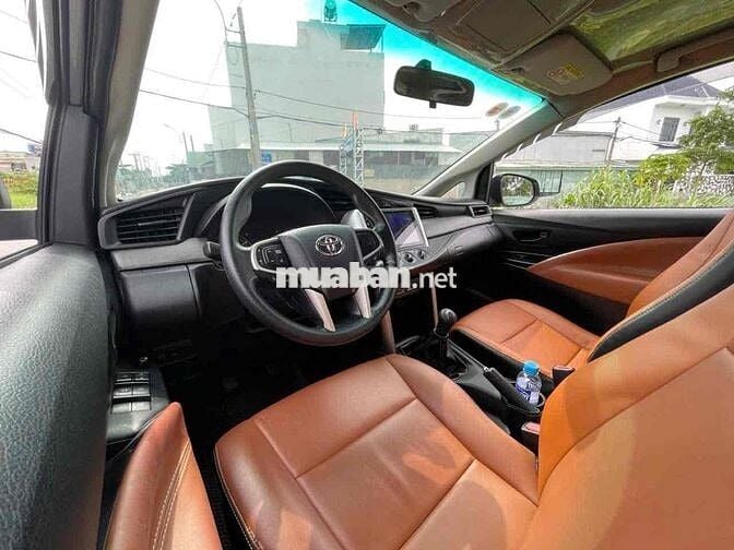 Toyota Innova 2017 2.0E - 84000 km