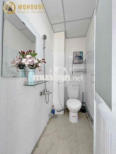 Cho thuê duplex cửa sổ trời/ban công siêu rộng giá rẻ - Gần Văn Hiến
