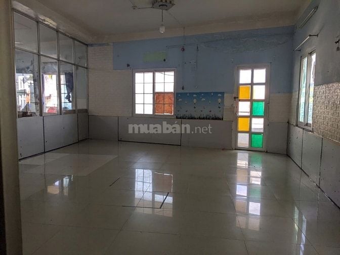 Cho thuê nhà mặt tiền Nguyễn Xuân Khoát, P.P.T.Hòa, Q.Tân Phú giá 24tr