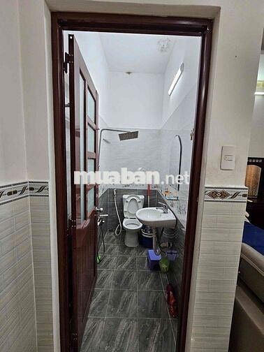 chính chủ cho thuê nhà nguyên căn có nội thất đầy đủ