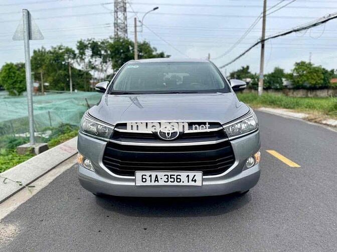 Toyota Innova 2017 2.0E - 84000 km