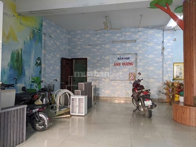 Cho thuê nhà mặt tiền Nguyễn Xuân Khoát, P.P.T.Hòa, Q.Tân Phú giá 24tr