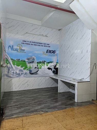 Cho thuê nhà mặt tiền Nguyễn Xuân Khoát, P.P.T.Hòa, Q.Tân Phú giá 24tr