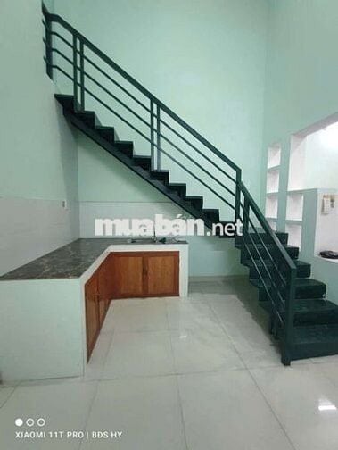 Cho thuê nhà 1trệt, 1lửng 3 pn, 11,5 tr/ tháng Đ25 HBC