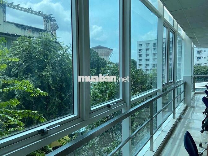Cho thuê văn phòng vị trí VIP tại Quận 5